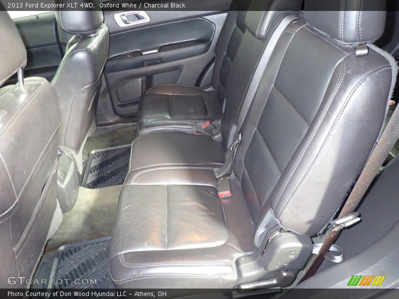 Oxford White / Charcoal Black 2013 Ford Explorer XLT 4WD