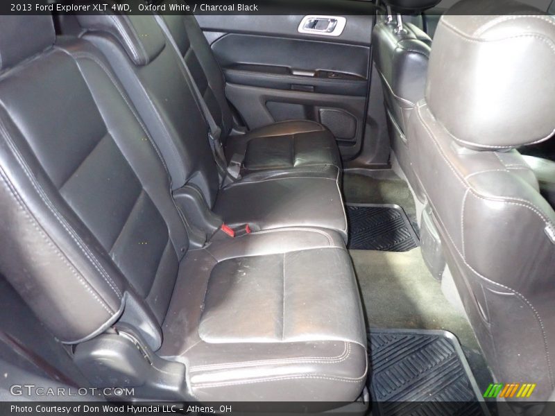 Oxford White / Charcoal Black 2013 Ford Explorer XLT 4WD