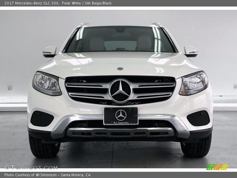 Polar White / Silk Beige/Black 2017 Mercedes-Benz GLC 300
