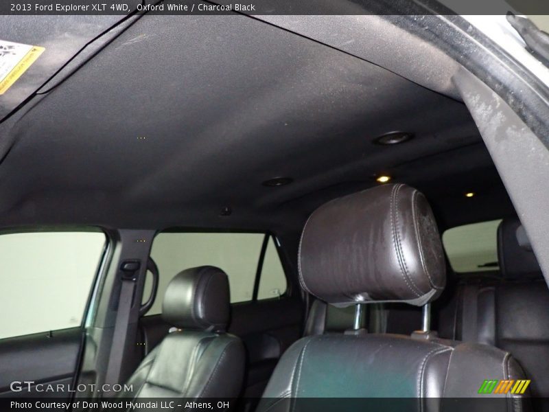 Oxford White / Charcoal Black 2013 Ford Explorer XLT 4WD