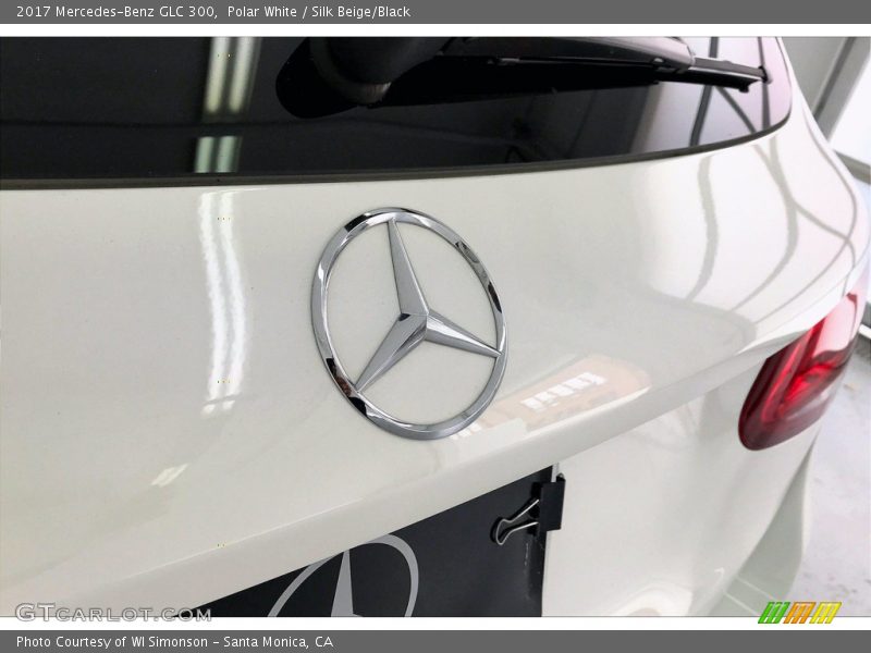 Polar White / Silk Beige/Black 2017 Mercedes-Benz GLC 300