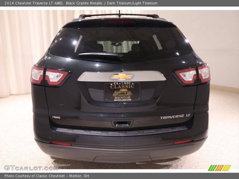 Black Granite Metallic / Dark Titanium/Light Titanium 2014 Chevrolet Traverse LT AWD