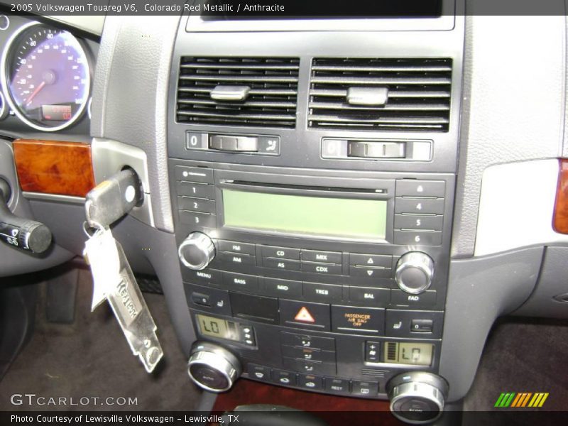 Colorado Red Metallic / Anthracite 2005 Volkswagen Touareg V6