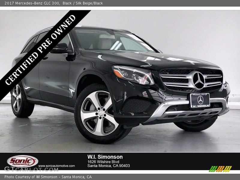 Black / Silk Beige/Black 2017 Mercedes-Benz GLC 300