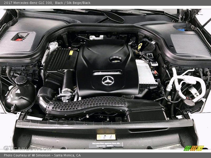 Black / Silk Beige/Black 2017 Mercedes-Benz GLC 300
