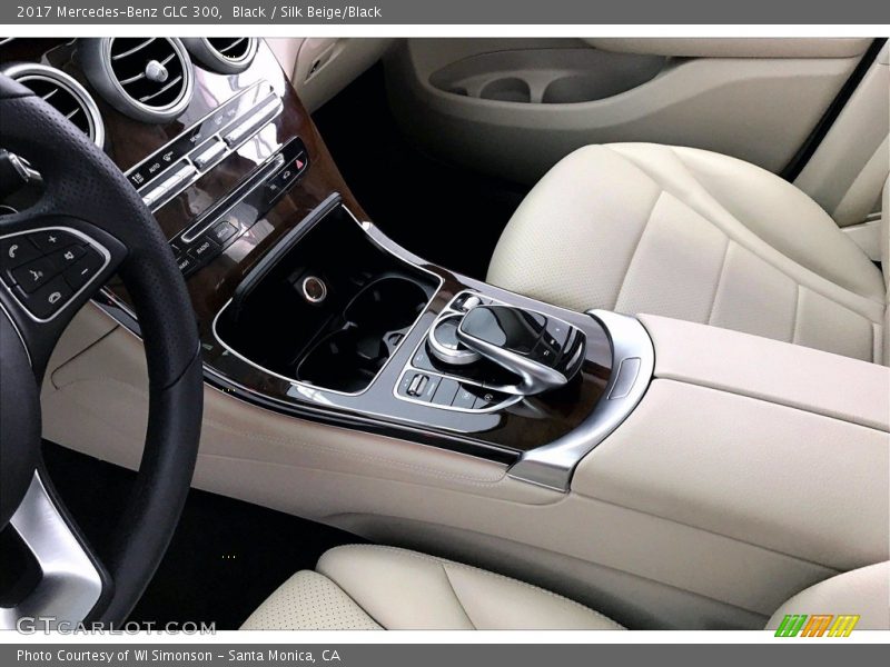 Black / Silk Beige/Black 2017 Mercedes-Benz GLC 300
