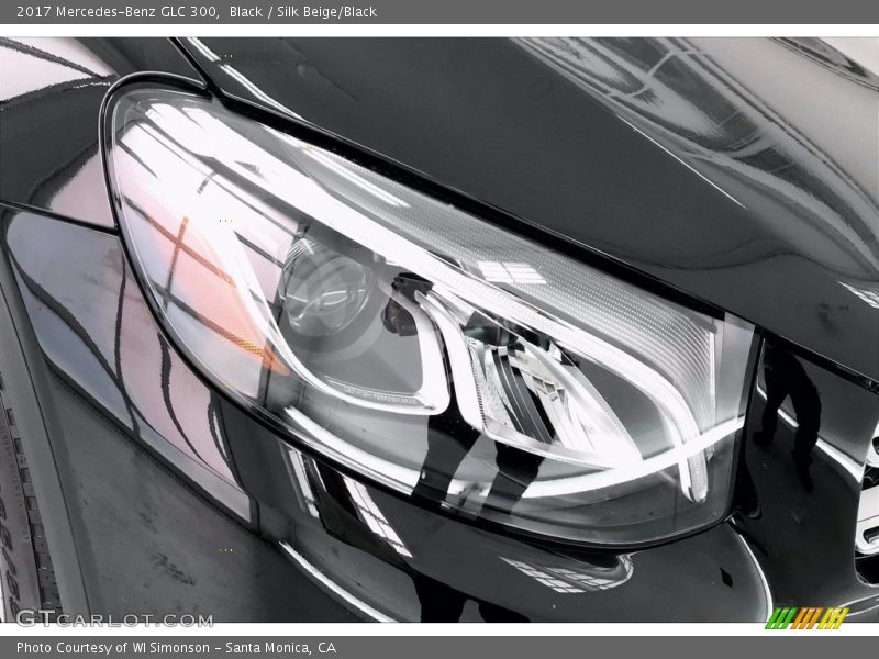 Black / Silk Beige/Black 2017 Mercedes-Benz GLC 300