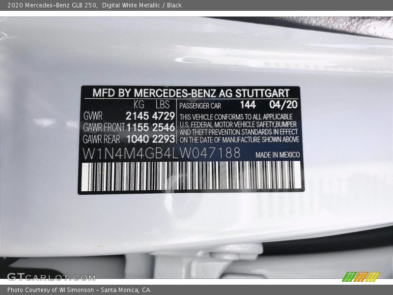 Digital White Metallic / Black 2020 Mercedes-Benz GLB 250