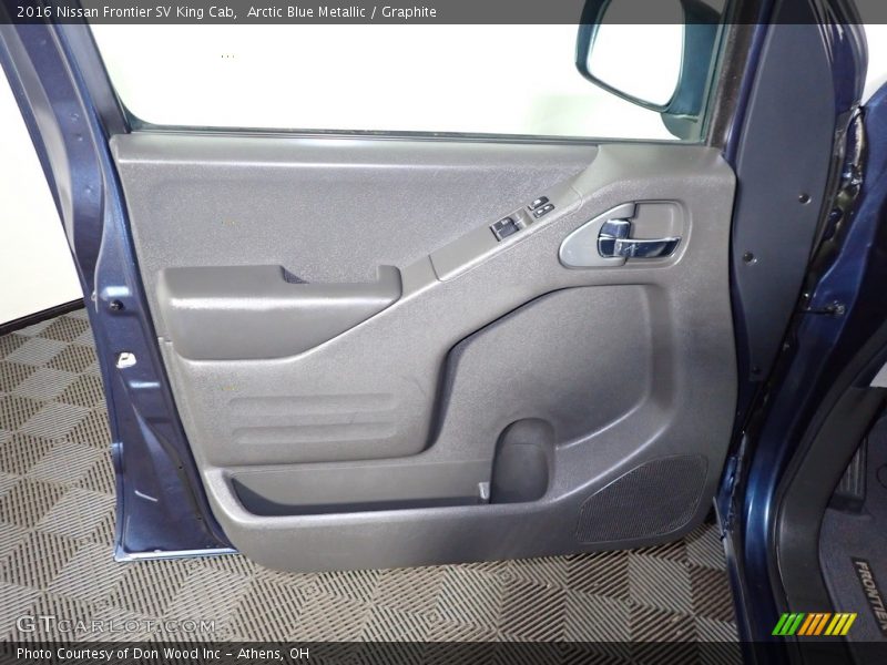 Arctic Blue Metallic / Graphite 2016 Nissan Frontier SV King Cab
