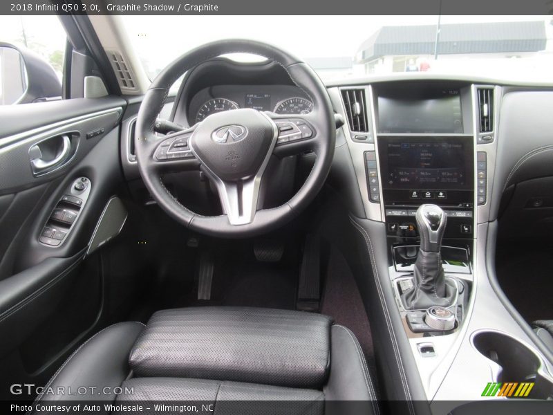 Graphite Shadow / Graphite 2018 Infiniti Q50 3.0t