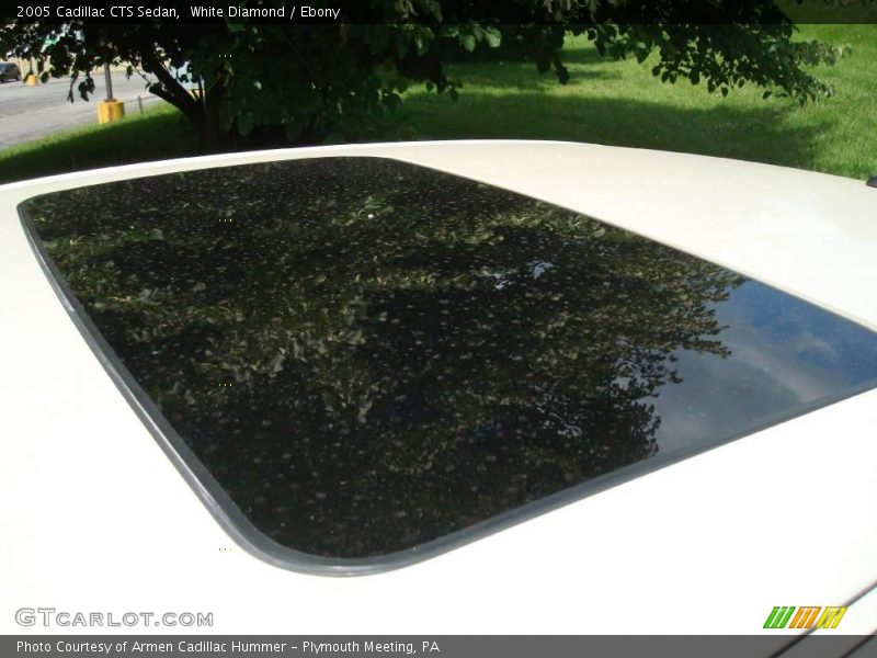 White Diamond / Ebony 2005 Cadillac CTS Sedan
