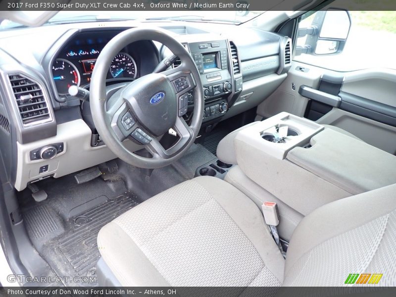  2017 F350 Super Duty XLT Crew Cab 4x4 Medium Earth Gray Interior
