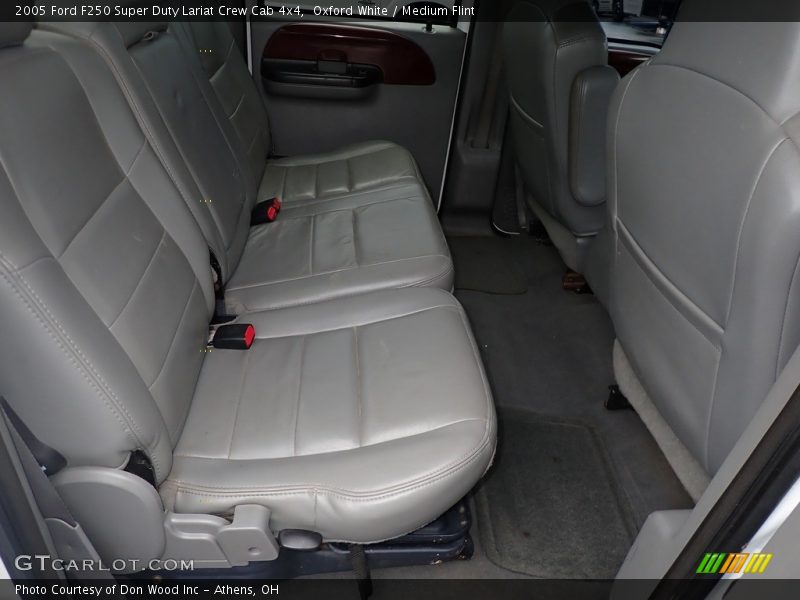 Oxford White / Medium Flint 2005 Ford F250 Super Duty Lariat Crew Cab 4x4