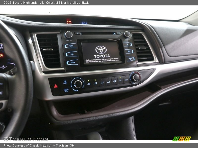 Celestial Silver Metallic / Black 2018 Toyota Highlander LE
