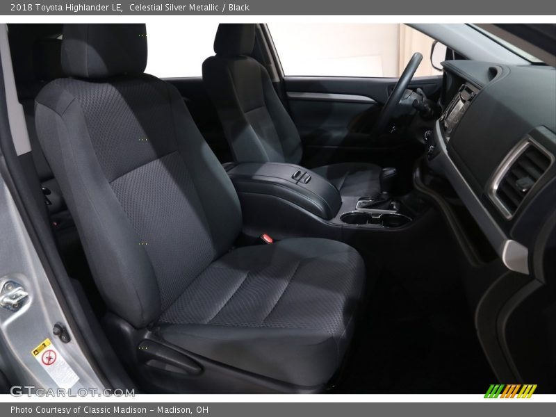 Celestial Silver Metallic / Black 2018 Toyota Highlander LE
