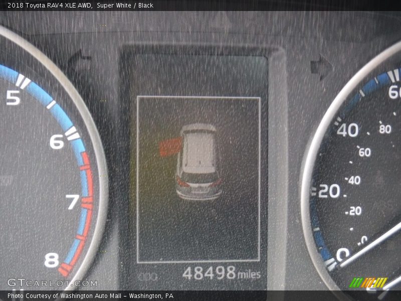 Super White / Black 2018 Toyota RAV4 XLE AWD