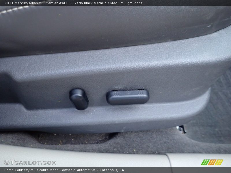 Tuxedo Black Metallic / Medium Light Stone 2011 Mercury Milan V6 Premier AWD