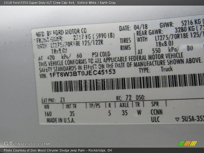 Oxford White / Earth Gray 2018 Ford F350 Super Duty XLT Crew Cab 4x4