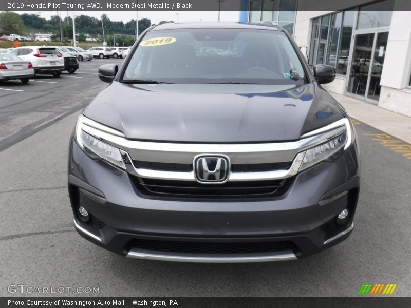 Modern Steel Metallic / Black 2019 Honda Pilot Touring AWD