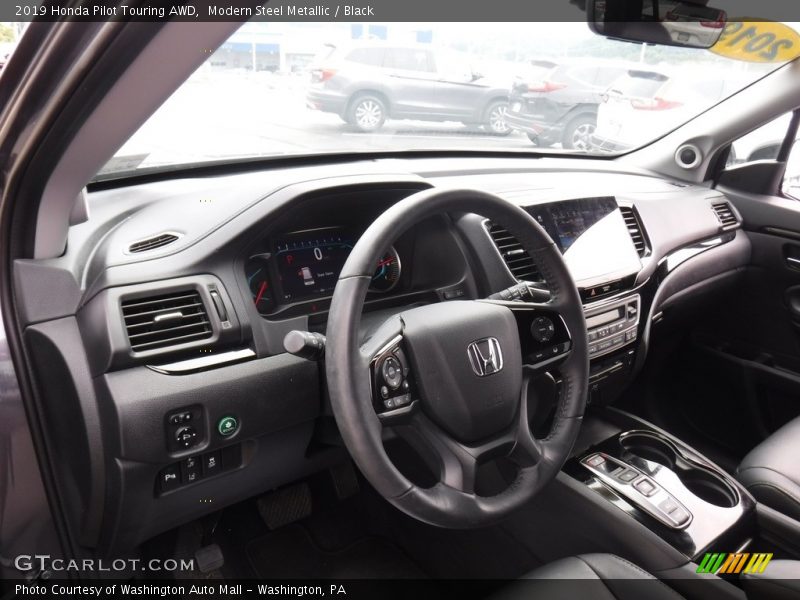 Modern Steel Metallic / Black 2019 Honda Pilot Touring AWD