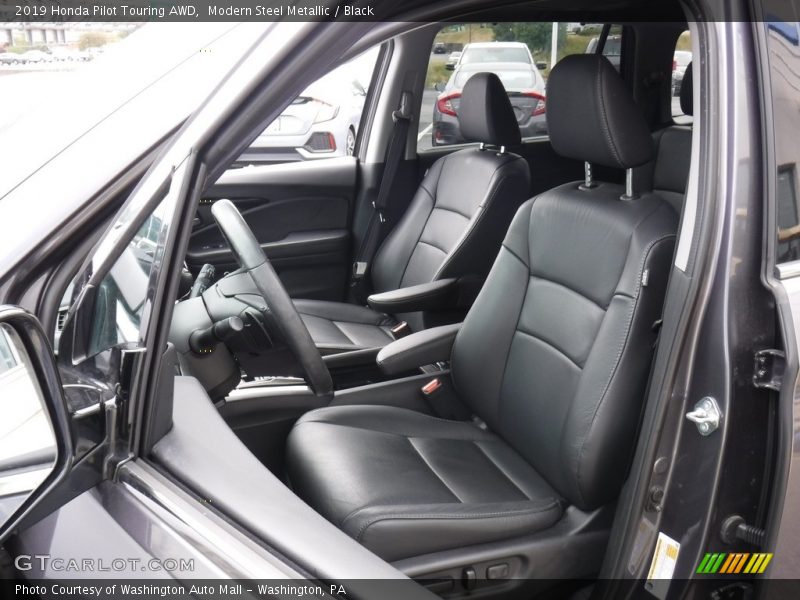 Modern Steel Metallic / Black 2019 Honda Pilot Touring AWD