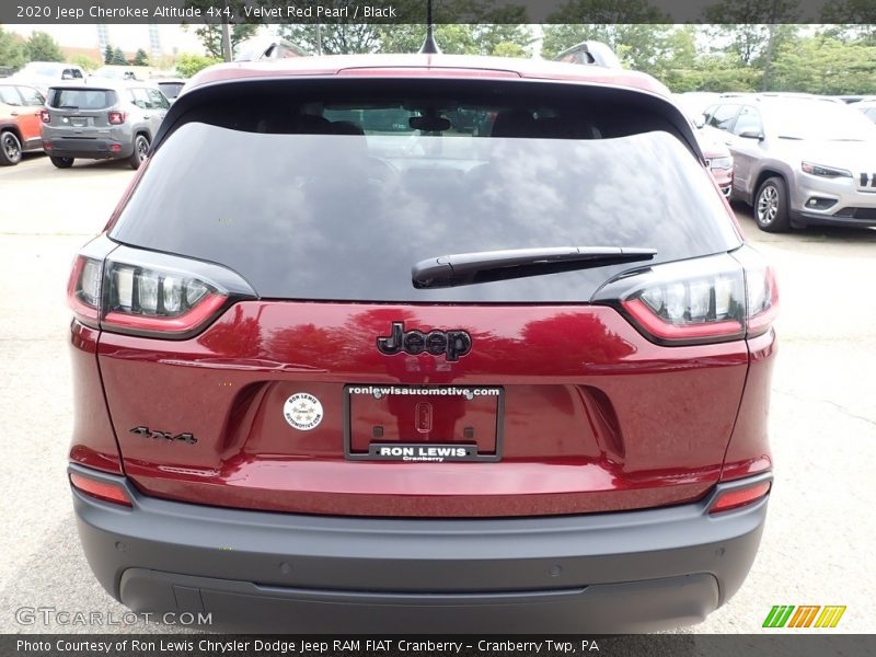 Velvet Red Pearl / Black 2020 Jeep Cherokee Altitude 4x4