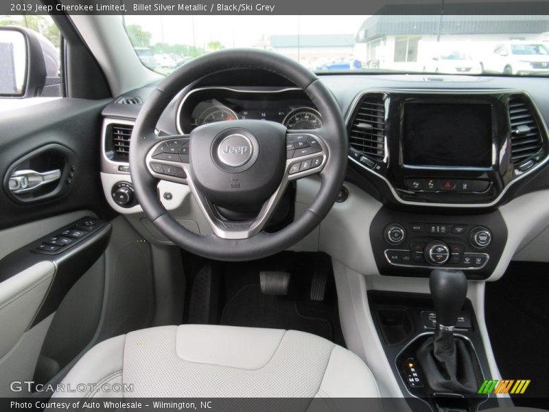 Billet Silver Metallic / Black/Ski Grey 2019 Jeep Cherokee Limited