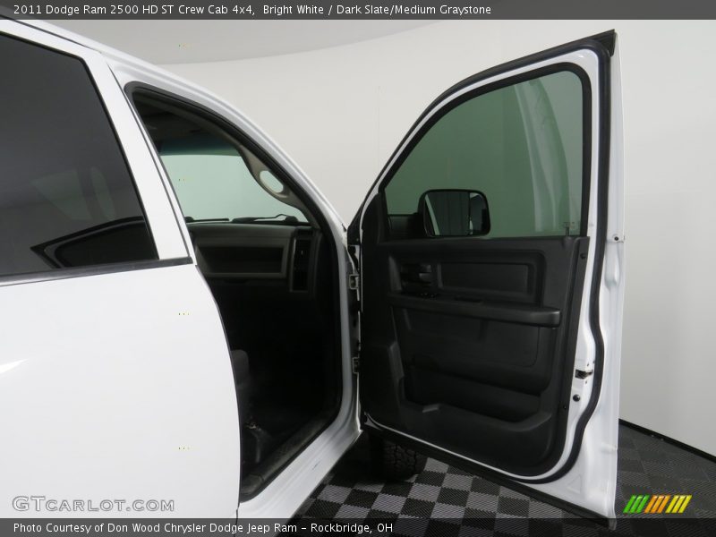 Bright White / Dark Slate/Medium Graystone 2011 Dodge Ram 2500 HD ST Crew Cab 4x4