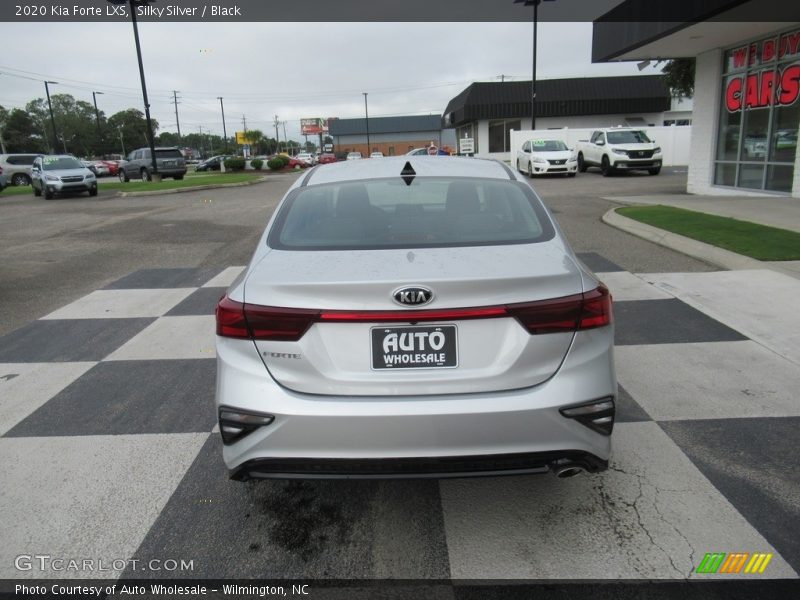 Silky Silver / Black 2020 Kia Forte LXS