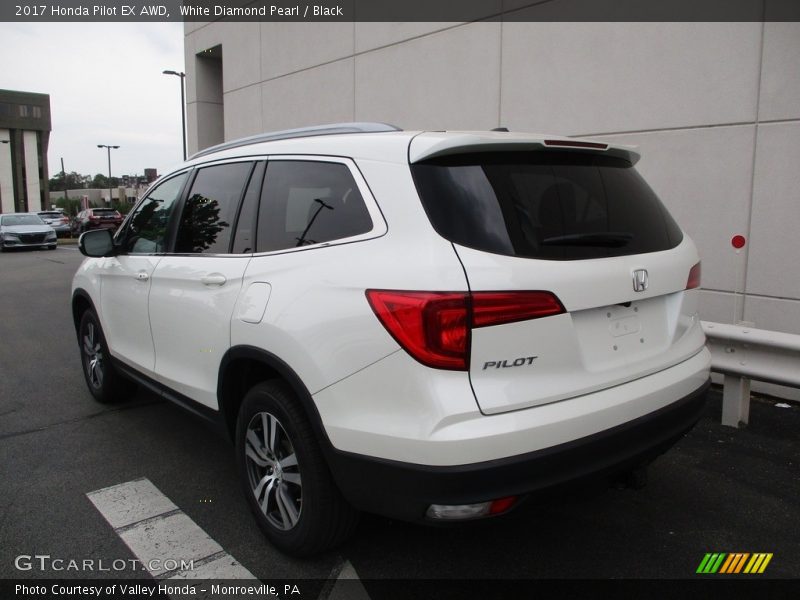 White Diamond Pearl / Black 2017 Honda Pilot EX AWD