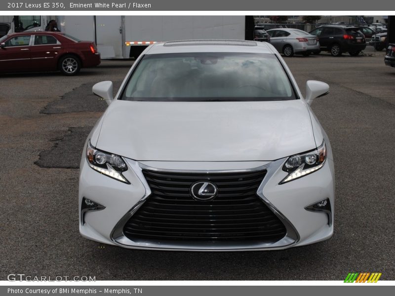 Eminent White Pearl / Flaxen 2017 Lexus ES 350