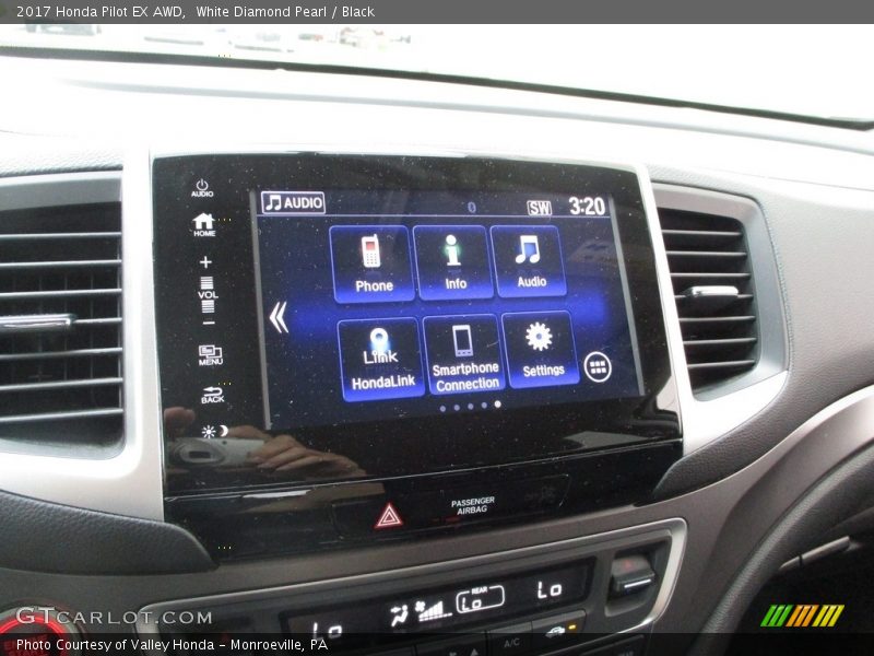 White Diamond Pearl / Black 2017 Honda Pilot EX AWD