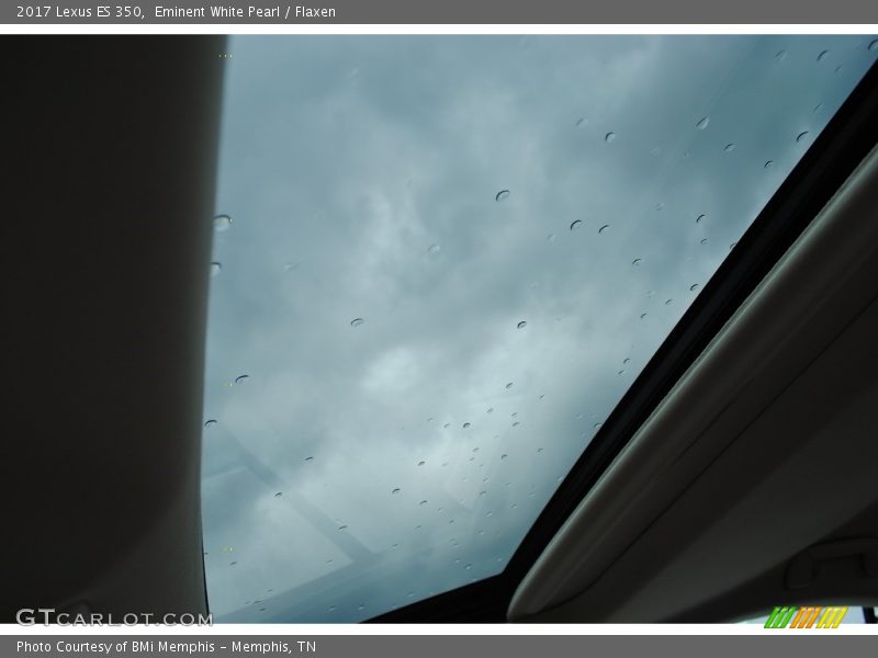 Eminent White Pearl / Flaxen 2017 Lexus ES 350