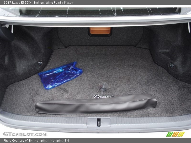 Eminent White Pearl / Flaxen 2017 Lexus ES 350