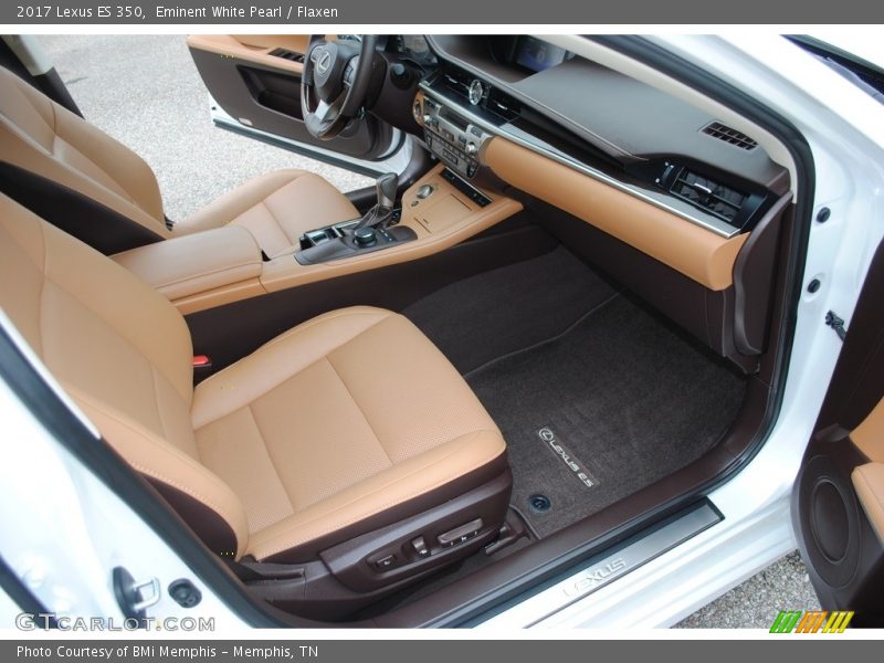 Eminent White Pearl / Flaxen 2017 Lexus ES 350