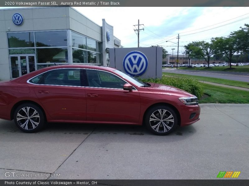 Aurora Red Metallic / Titan Black 2020 Volkswagen Passat SEL