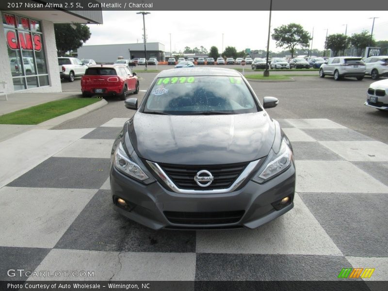 Gun Metallic / Charcoal 2017 Nissan Altima 2.5 SL
