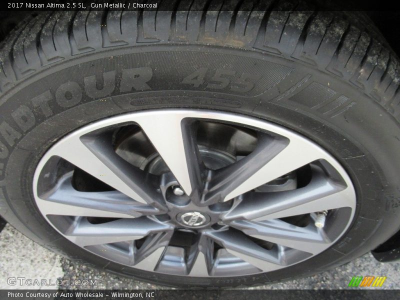 Gun Metallic / Charcoal 2017 Nissan Altima 2.5 SL
