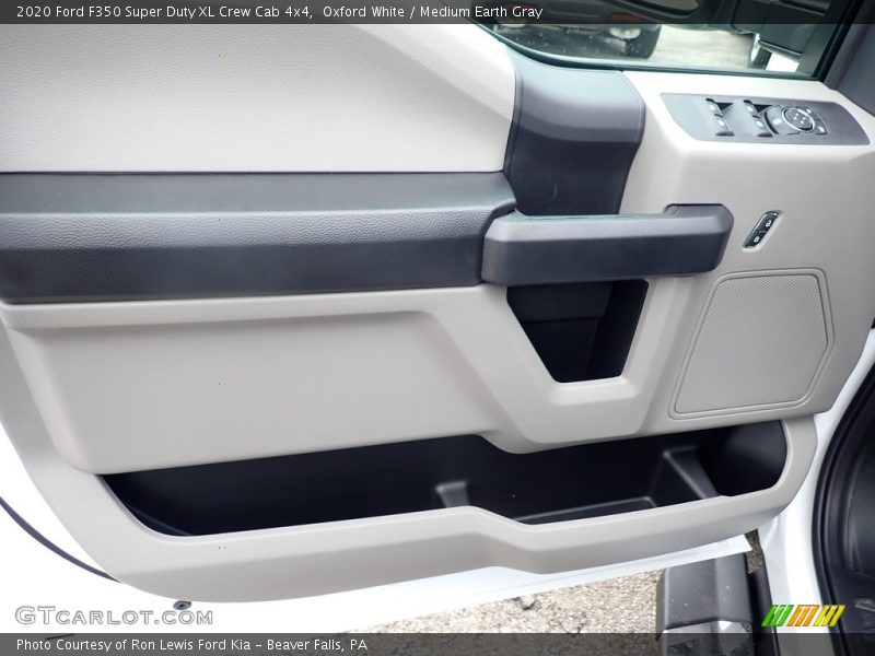 Oxford White / Medium Earth Gray 2020 Ford F350 Super Duty XL Crew Cab 4x4