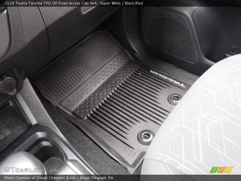 Super White / Black/Red 2018 Toyota Tacoma TRD Off Road Access Cab 4x4