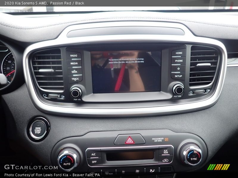 Passion Red / Black 2020 Kia Sorento S AWD