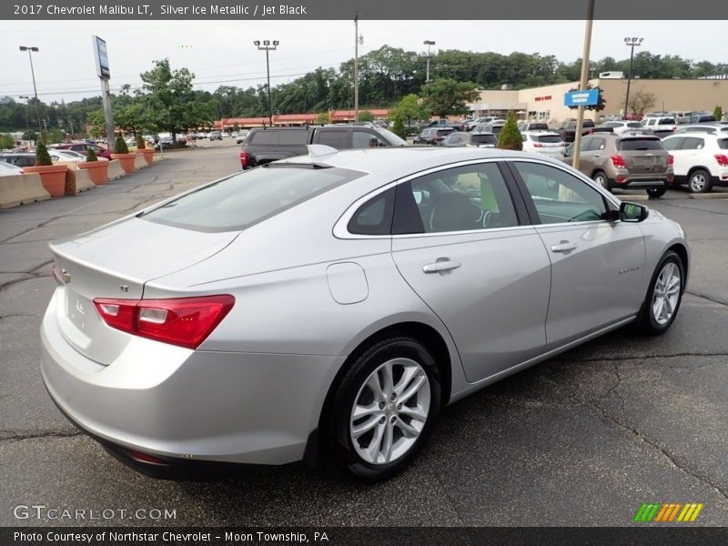 Silver Ice Metallic / Jet Black 2017 Chevrolet Malibu LT