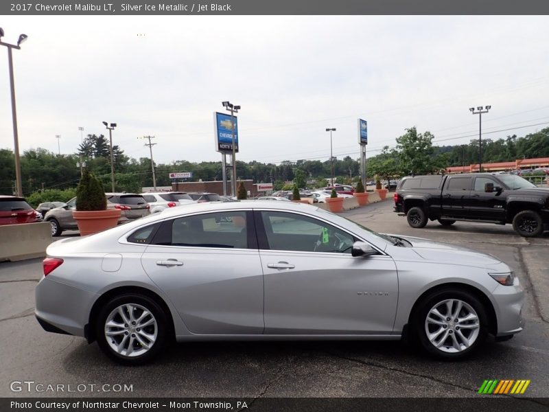 Silver Ice Metallic / Jet Black 2017 Chevrolet Malibu LT