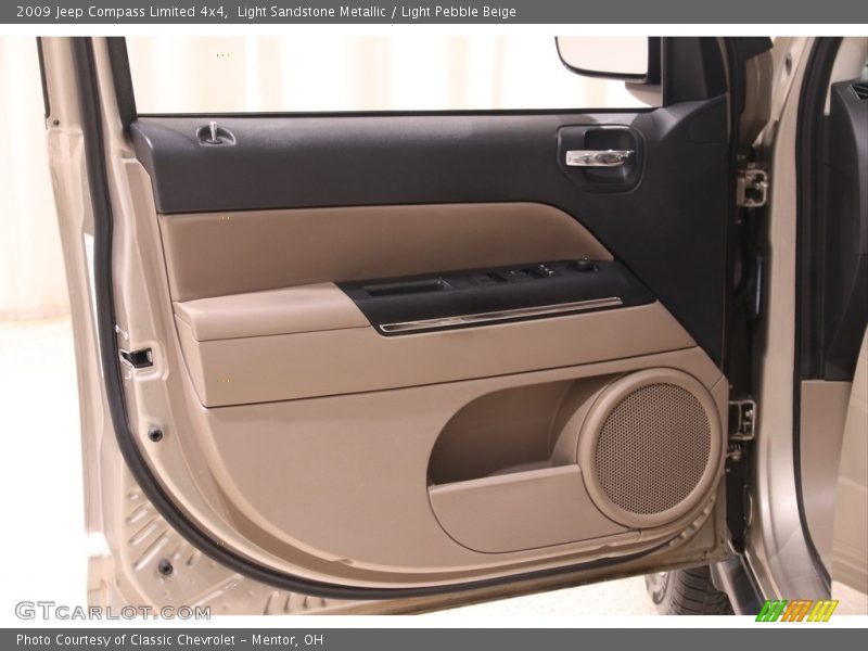 Door Panel of 2009 Compass Limited 4x4