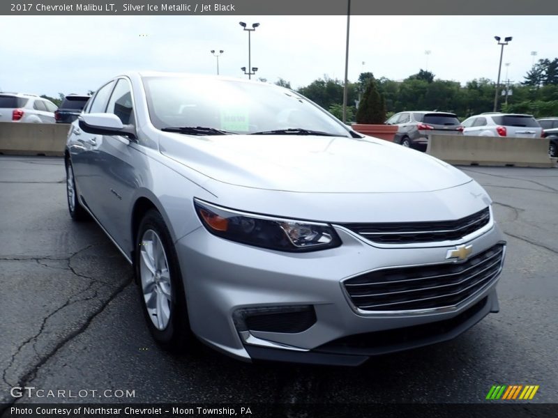 Silver Ice Metallic / Jet Black 2017 Chevrolet Malibu LT