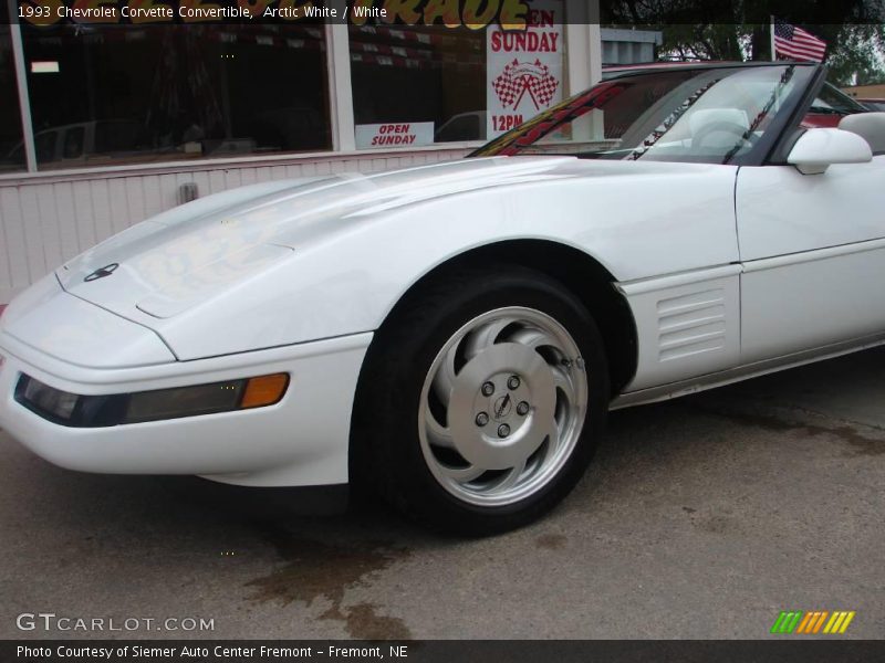 Arctic White / White 1993 Chevrolet Corvette Convertible
