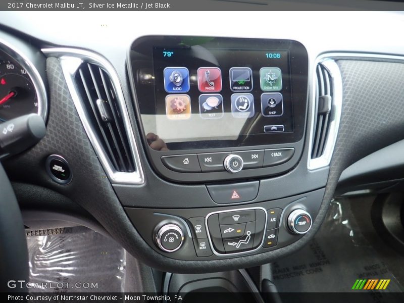 Silver Ice Metallic / Jet Black 2017 Chevrolet Malibu LT