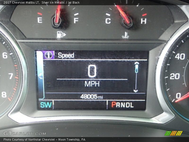 Silver Ice Metallic / Jet Black 2017 Chevrolet Malibu LT