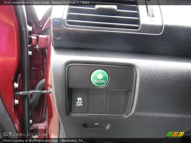 Basque Red Pearl II / Black 2013 Honda Accord Sport Sedan