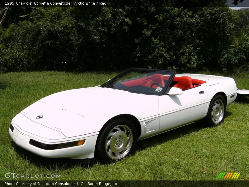 Arctic White / Red 1995 Chevrolet Corvette Convertible